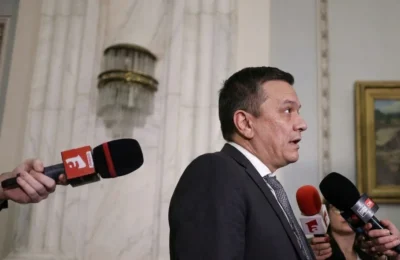 S-a aflat adevarul despre concedierile din administratie. Acuzatii grave la adresa lui Bolojan
