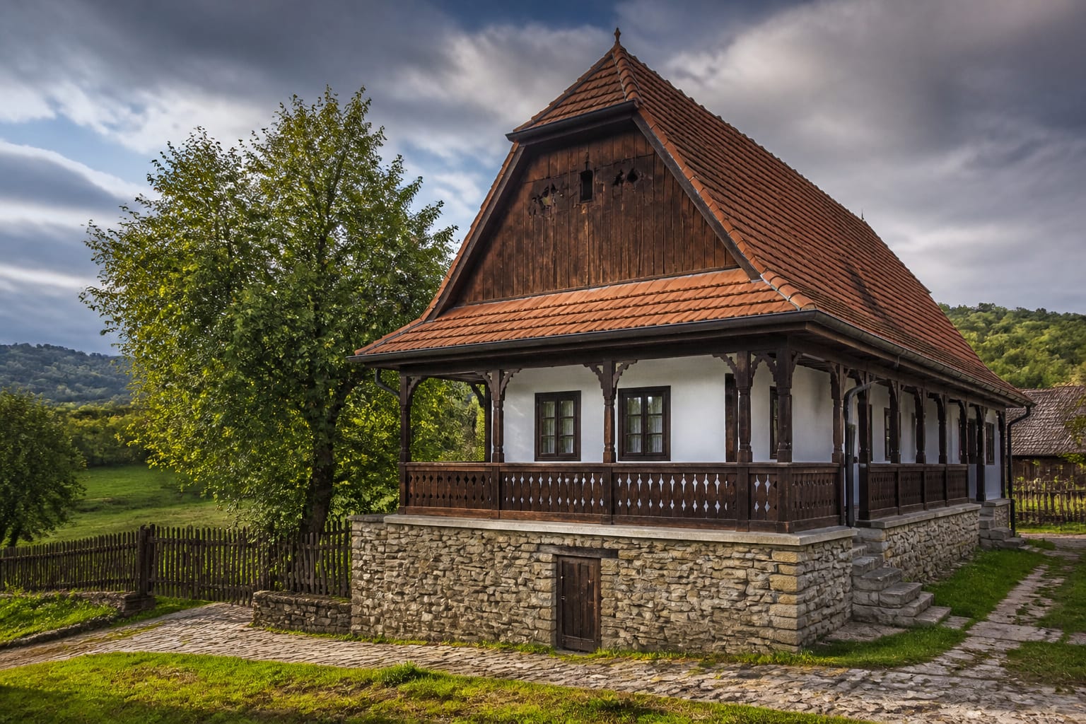 Casa Regelui Charles al III-lea din Valea Zălanului păstrează 400 de ani de istorie