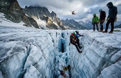Doi alpiniști români au murit după o cădere de 20 de metri într o crevasă pe Gran Paradiso