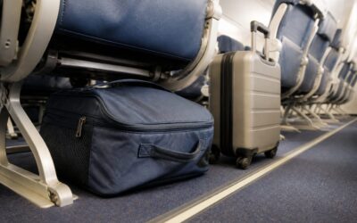Cât costă de fapt un bilet low-cost la Ryanair și Wizz Air: ghidul taxelor pentru bagaje și locuri