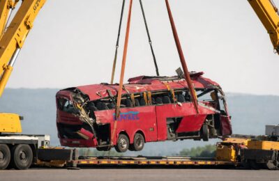 Doisprezece morți după ce un autocar polonez s-a răsturnat în Ungaria pe o rută de tranzit spre sud-estul Europei