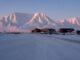 Longyearbyen are aproape patru luni fără apus, din aprilie până la sfârșitul lui august
