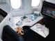 Air France oferă suite cu cinci hublouri. Biletul Paris-New York pornește de la puțin sub 14.000 de dolari