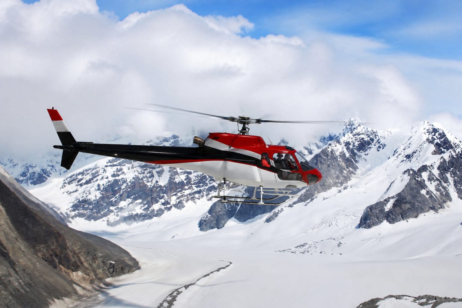 Elicopter pentru excursii în Alaska